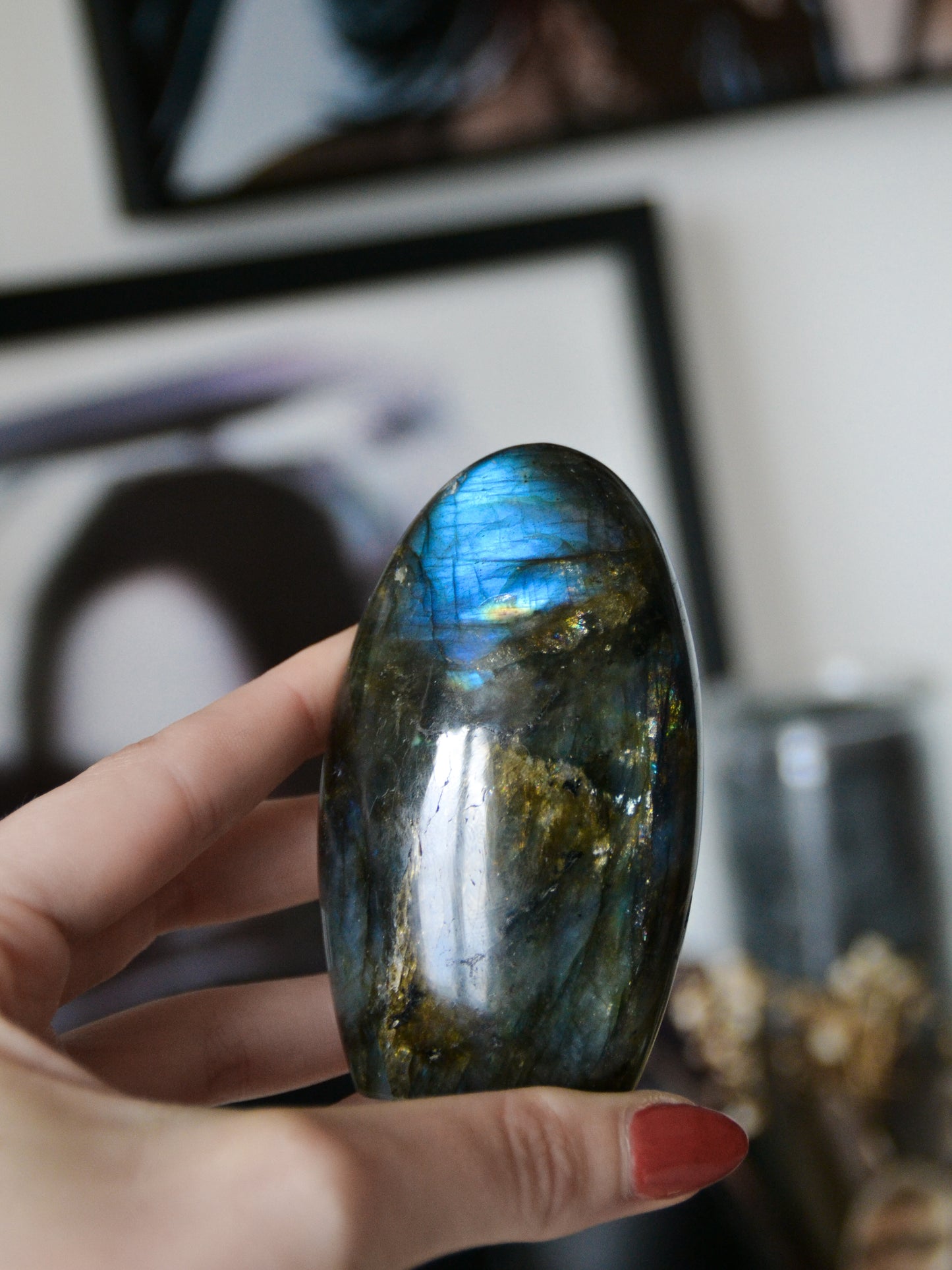 freeform in labradorite