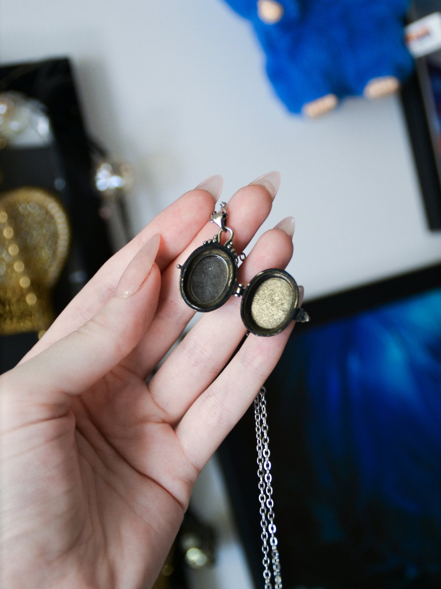 Ciondolo locket con ossidiana argentata