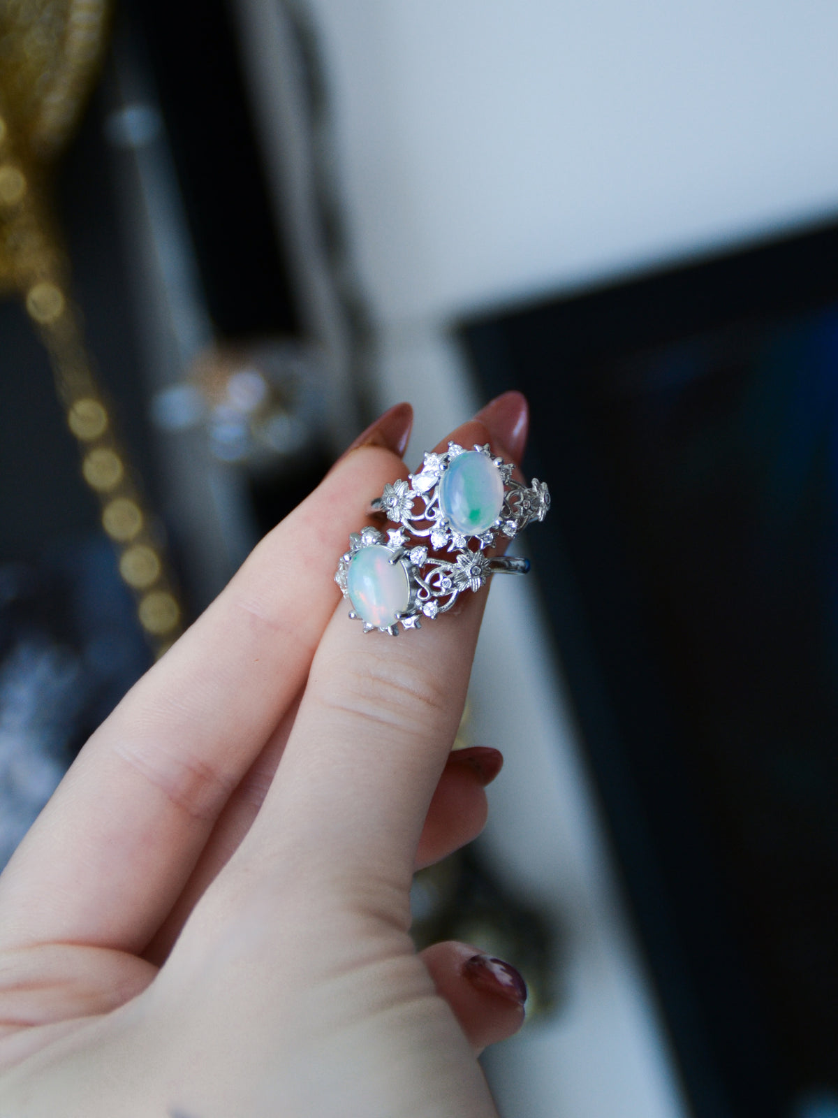 Anello enchanted con opale etiope