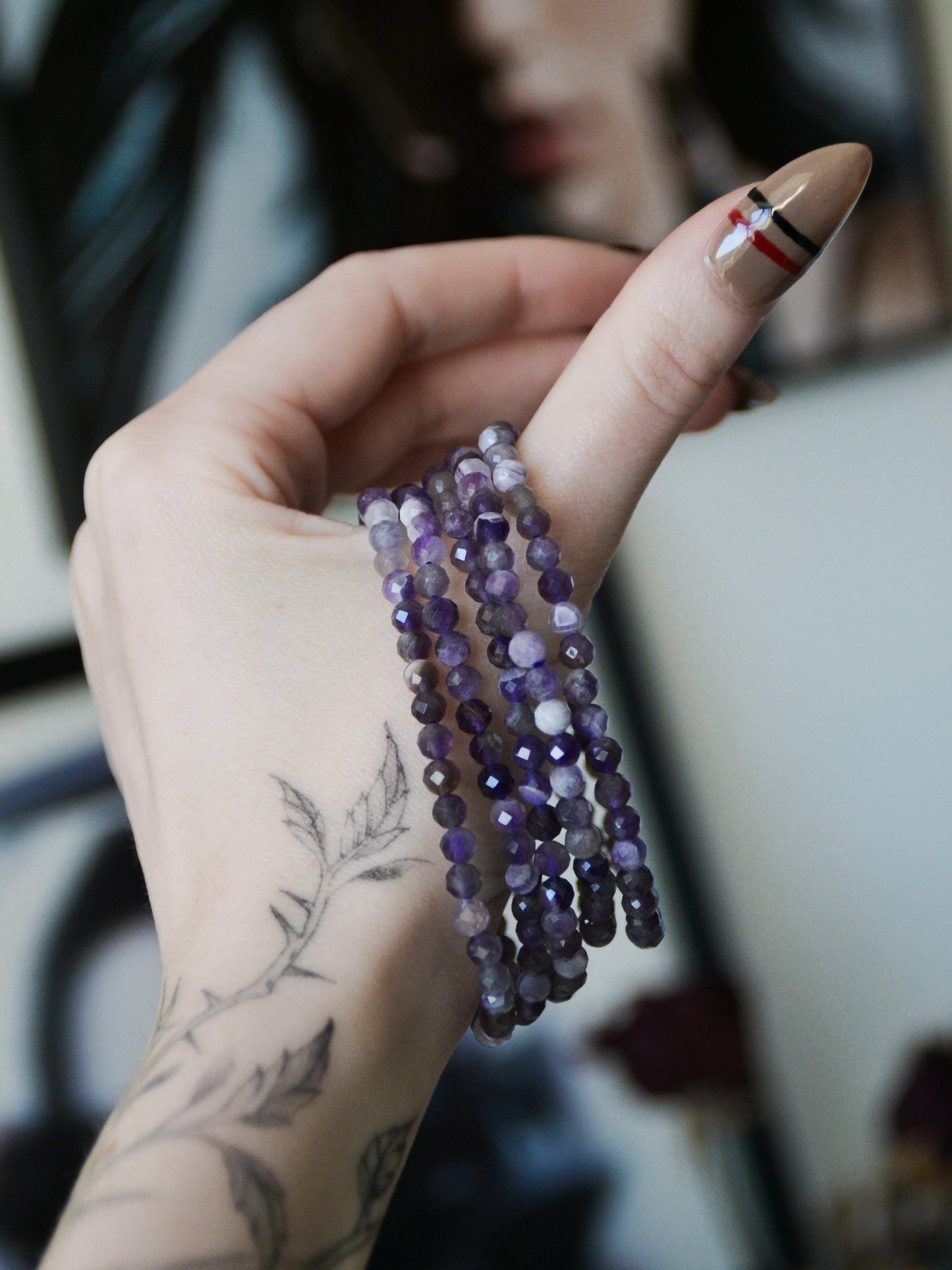 Bracciale in ametista chevron sfaccettata