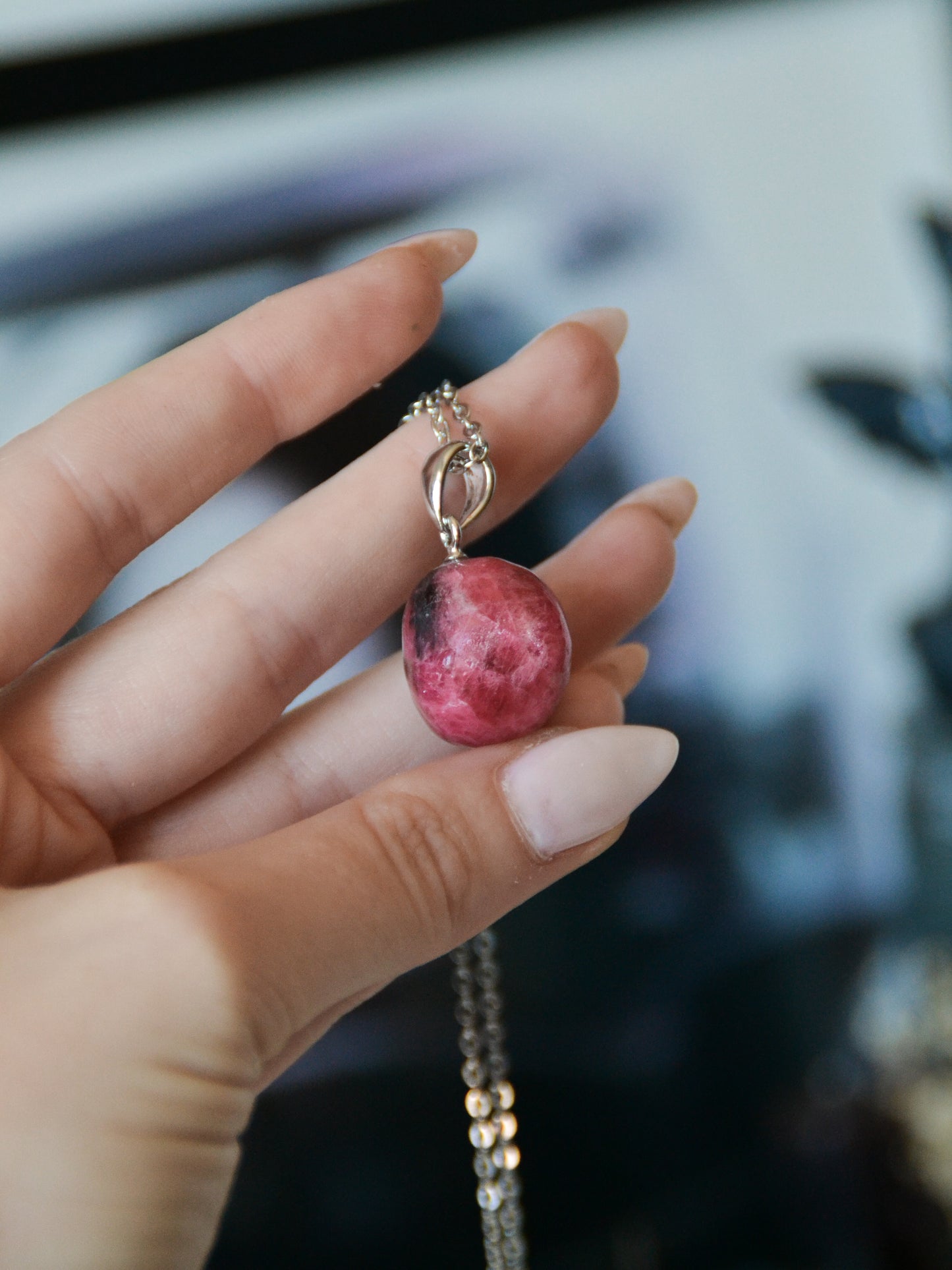 Ciondolo in thulite