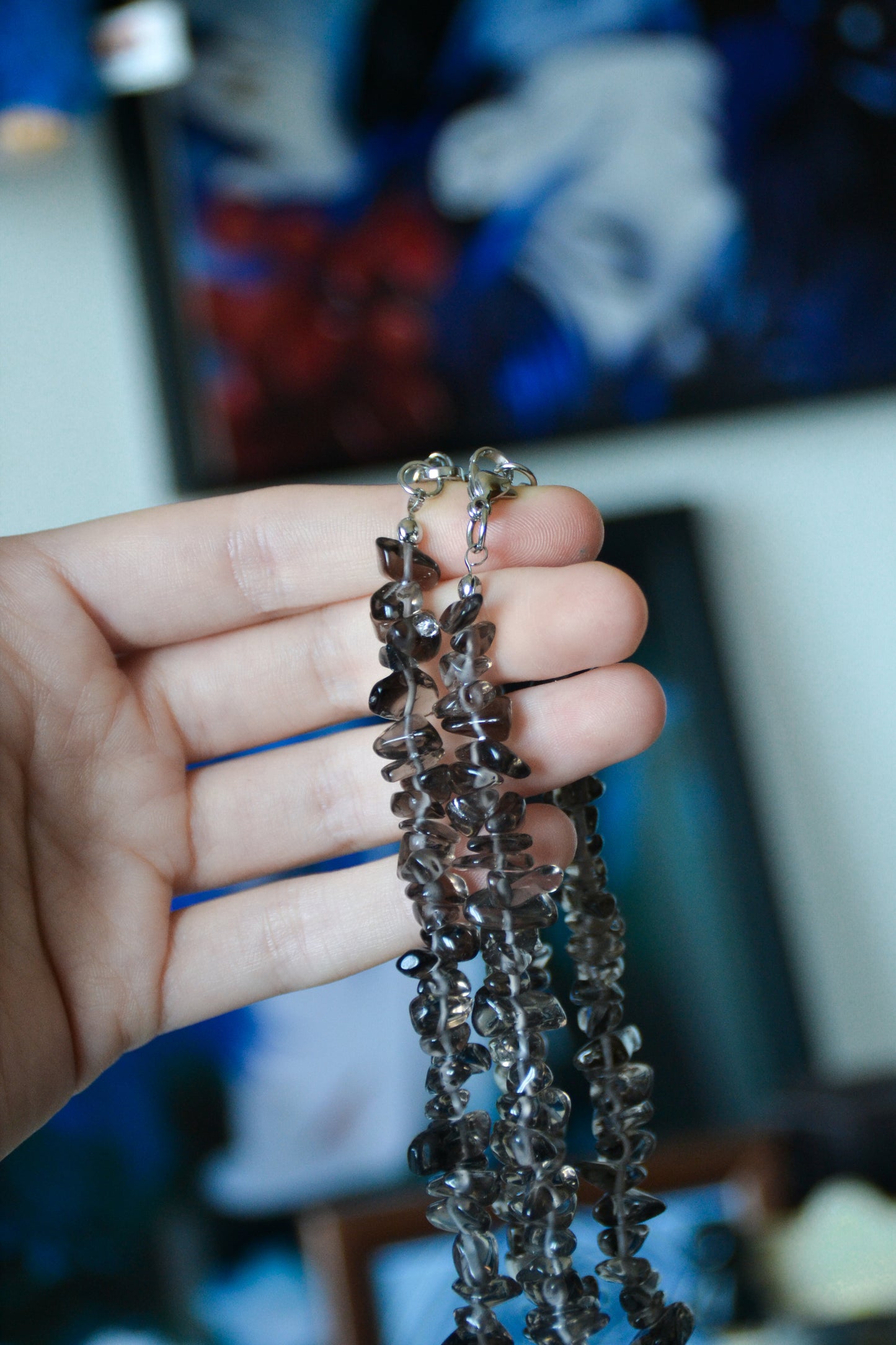 Collana con chips di quarzo fumè
