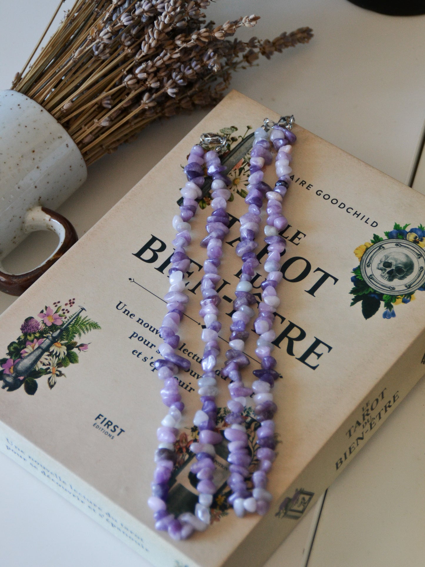 Collana in chips di lepidolite
