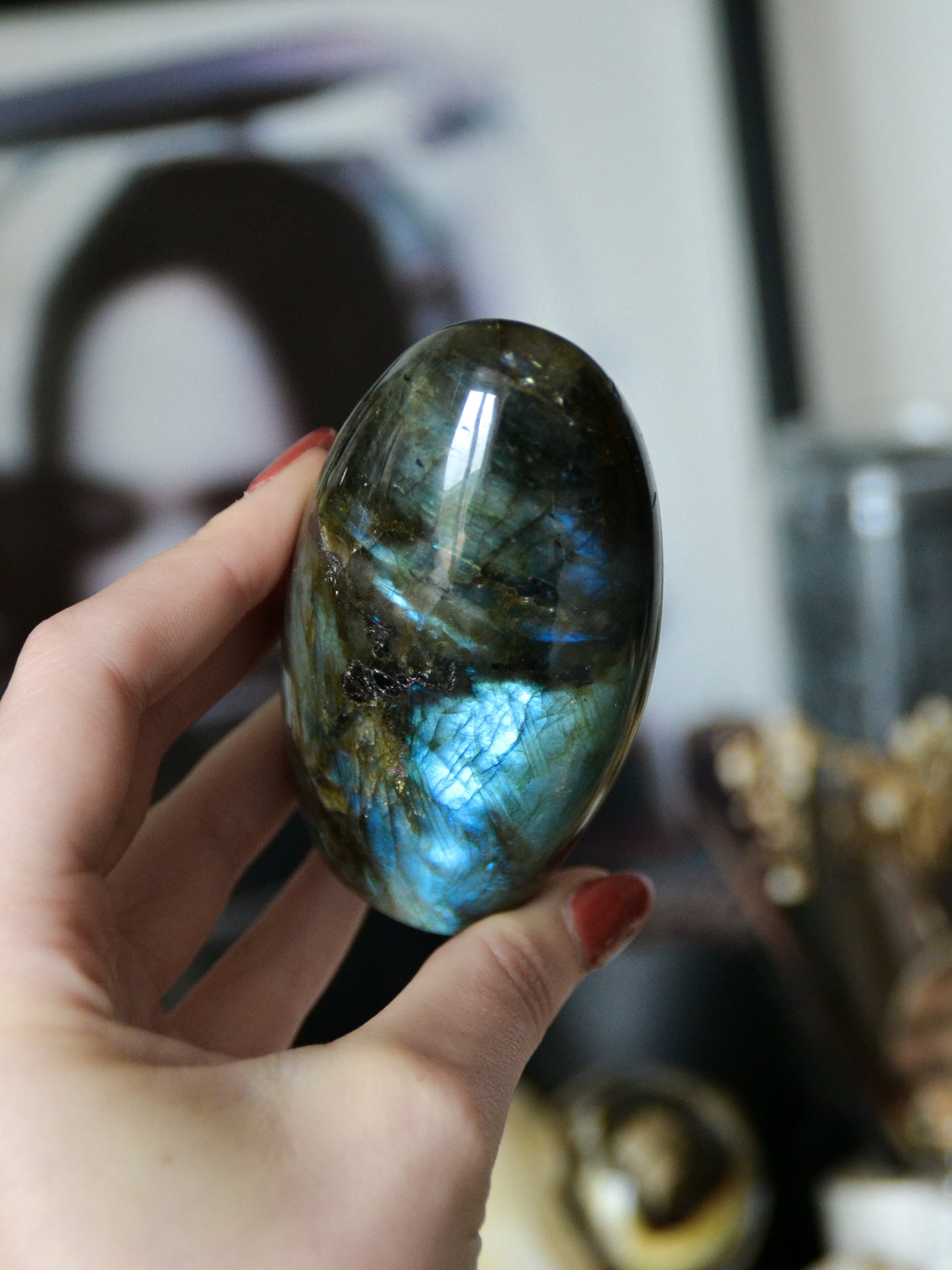 freeform in labradorite