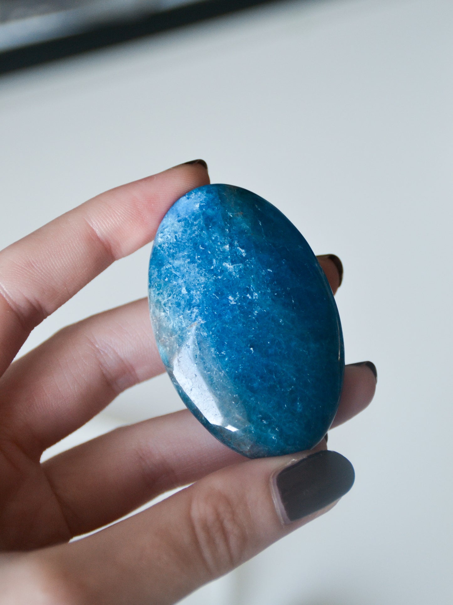 Palmstone in apatite