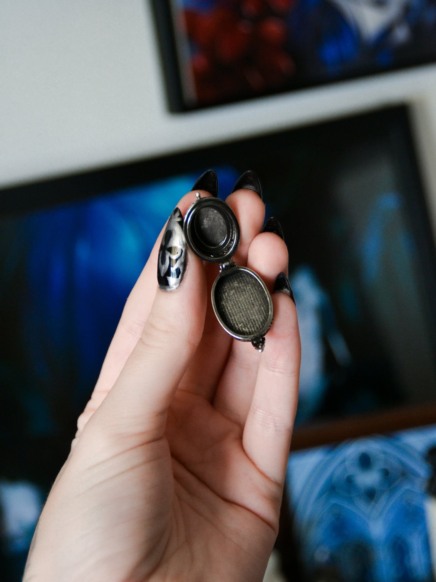 Ciondolo locket in ossidiana argentata