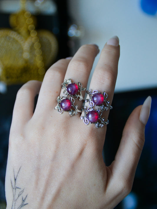 Anello foglie con star ruby