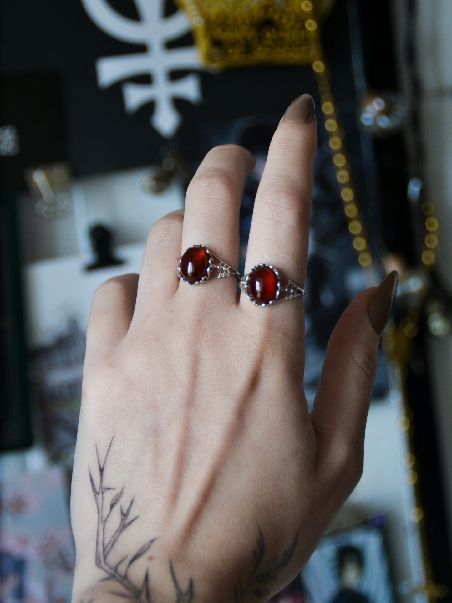 Anello con agata rossa