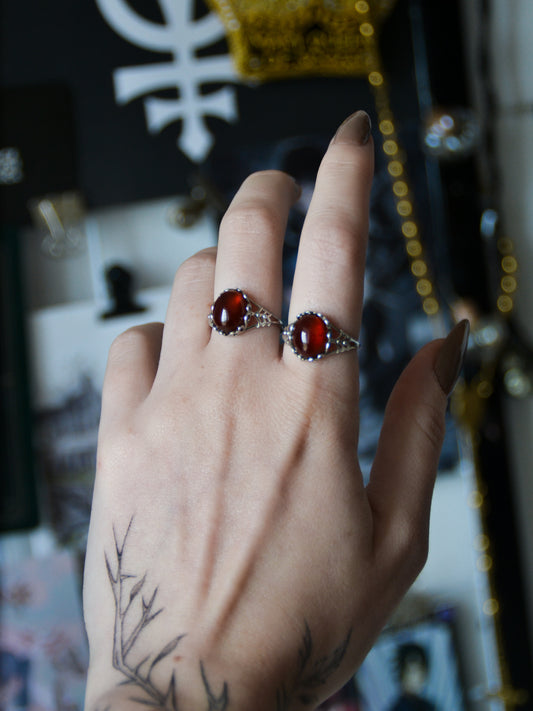 Anello con agata rossa