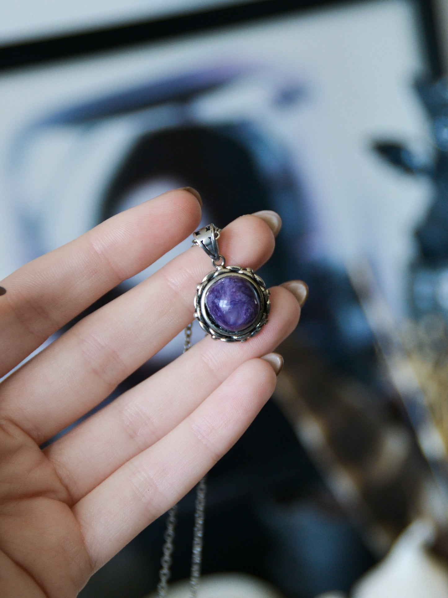 Ciondolo tondo con ciaroite