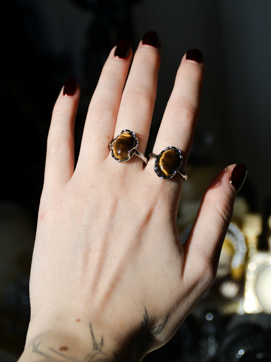 Anello con occhio di tigre