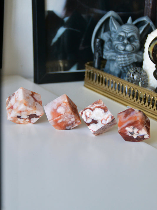 Cubo in sakura corniola
