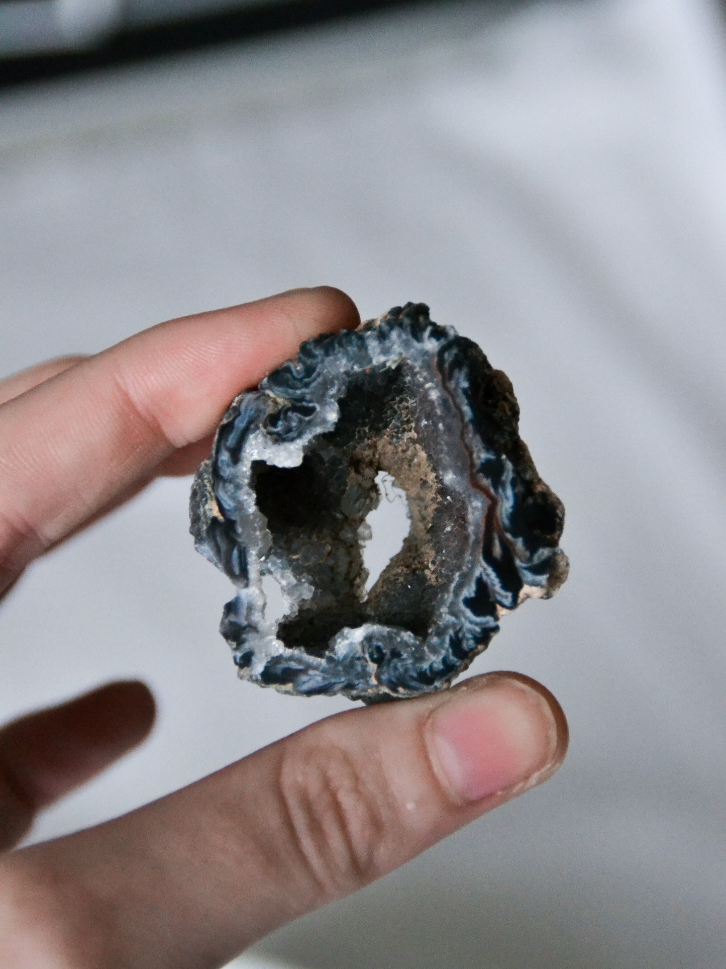 Geode di agata nera