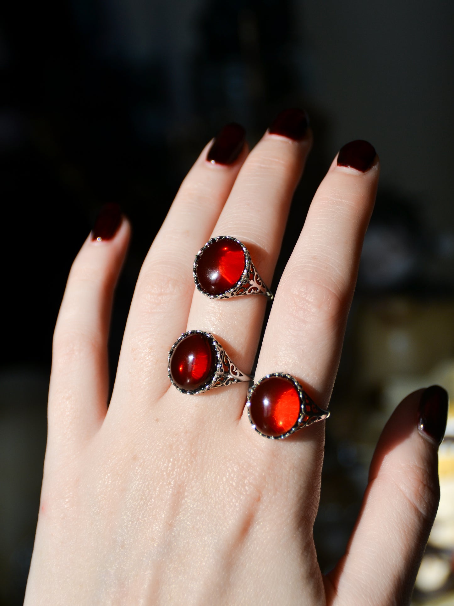 Anello con agata rossa