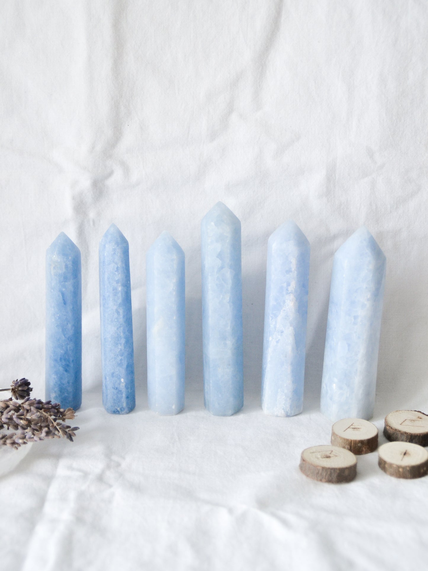 Torre in calcite blu