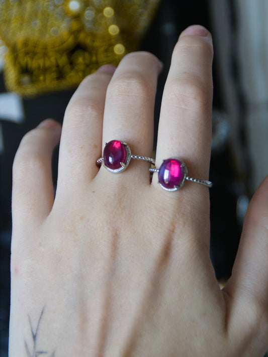 Anello sottile con star ruby