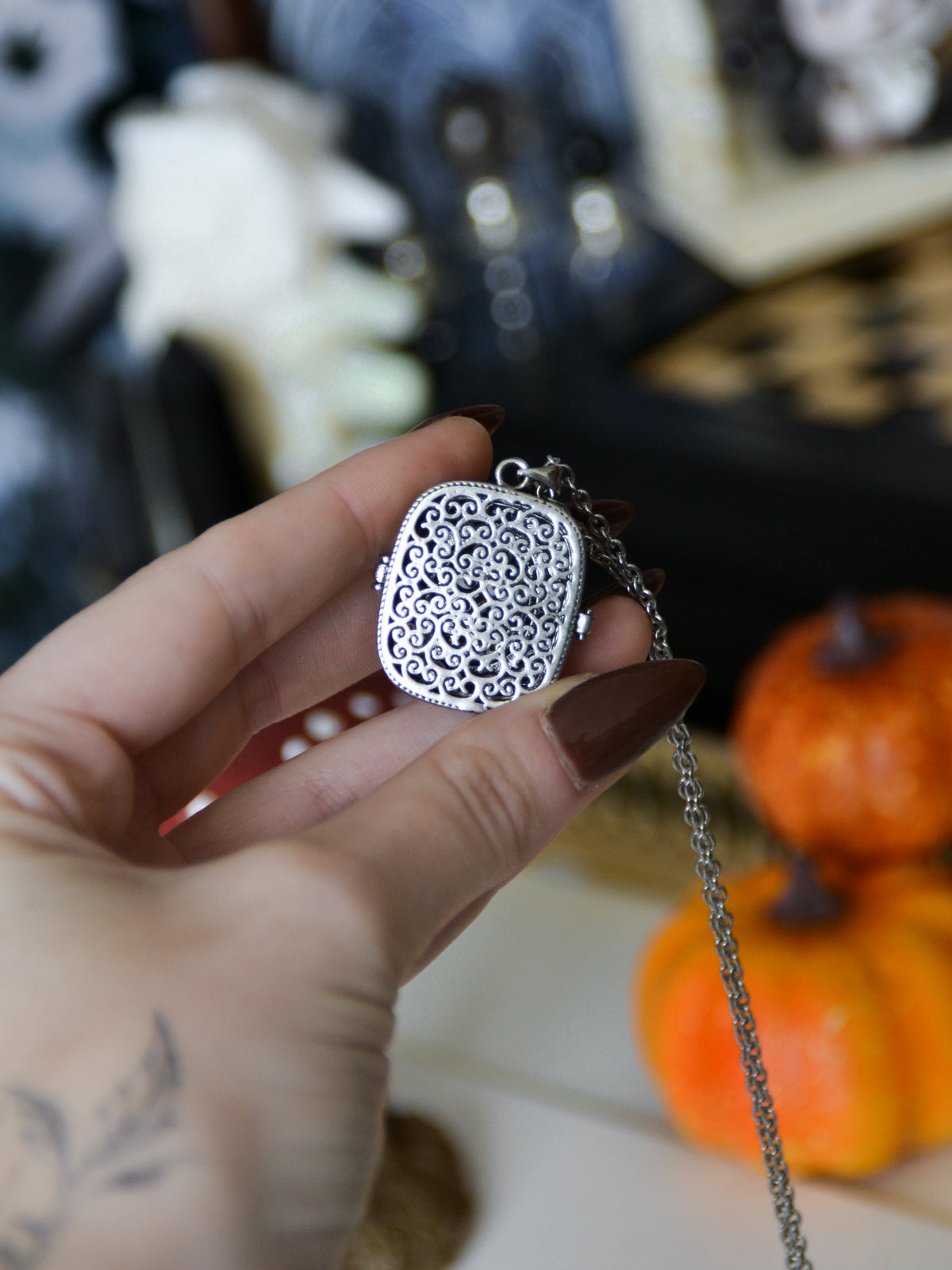 Ciondolo square locket con occhio di tigre