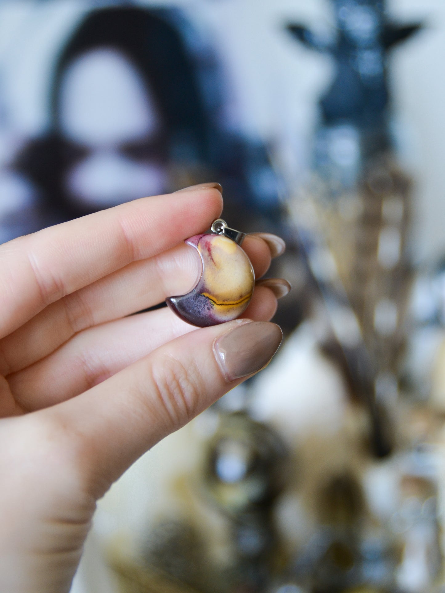 Ciondolo con luna in mookaite