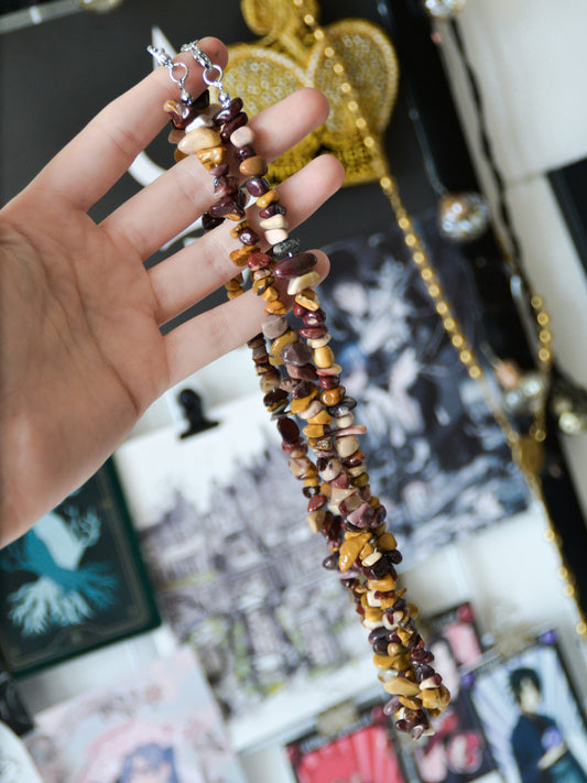 Collana con chips di mookaite