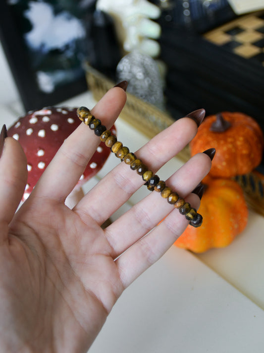 Bracciale in occhio di tigre sfaccettato