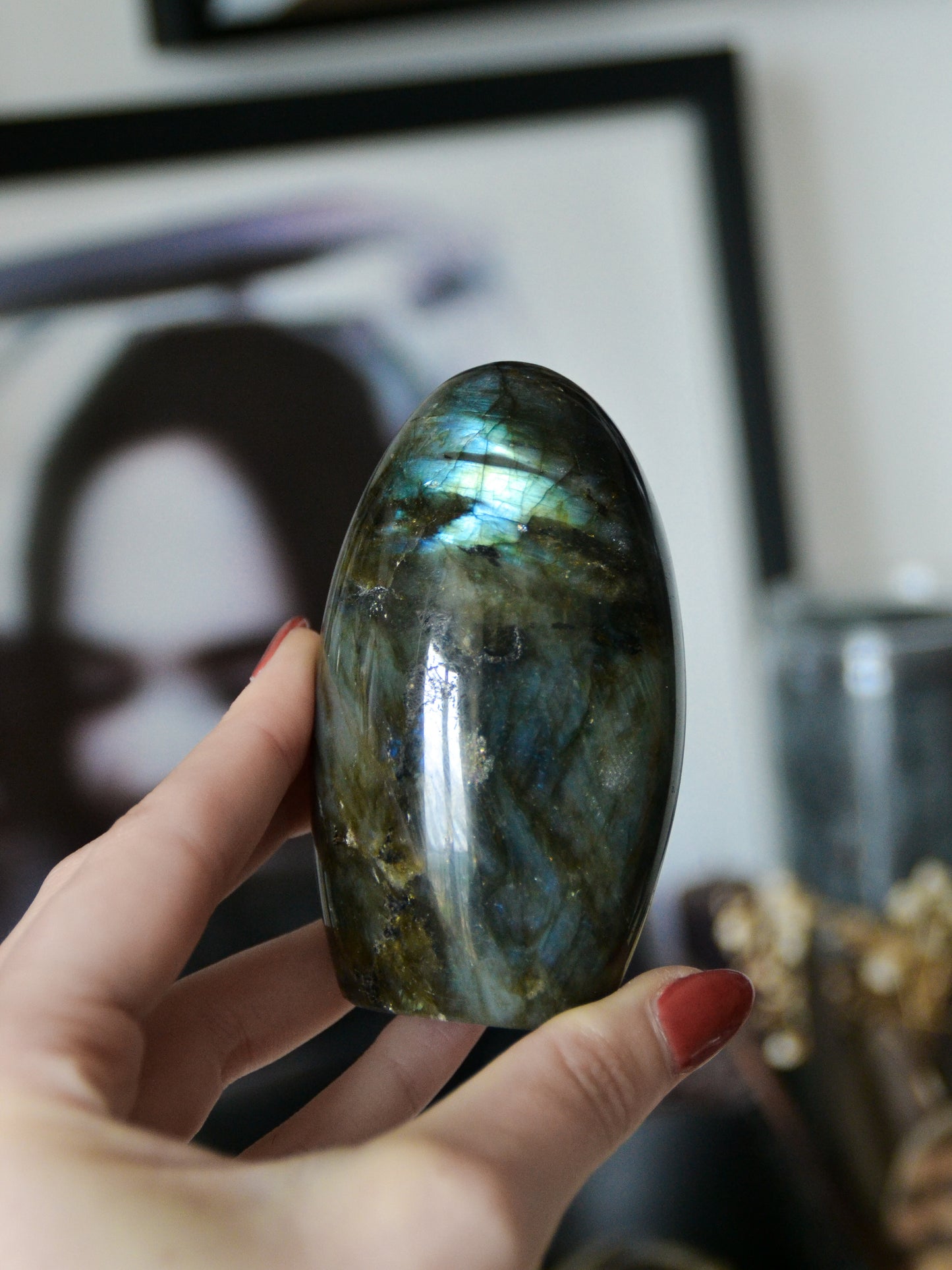 freeform in labradorite