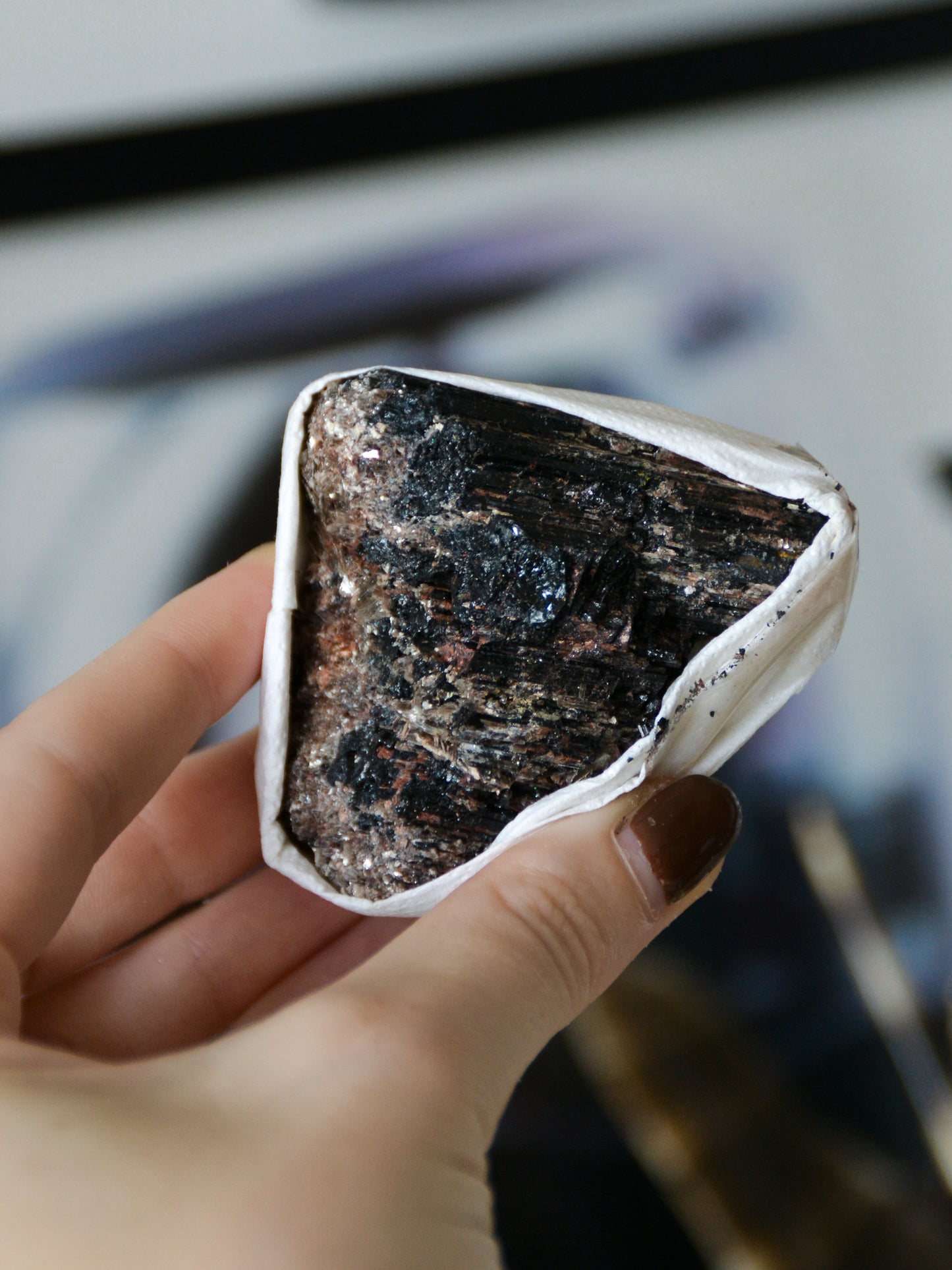 Specimen di tormalina nera mix mica
